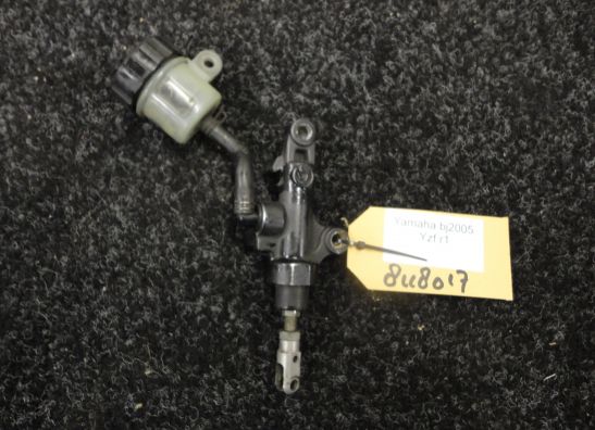 Bremszylinder hinten Yamaha YZF R1