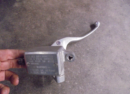 Bremszylinder vorne Honda VT 1100