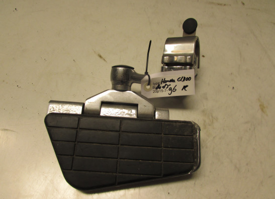 Fussrastetrager vorne rechts Honda Goldwing GL