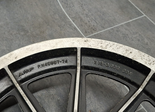 Felge hinten Harley Davidson Sportster