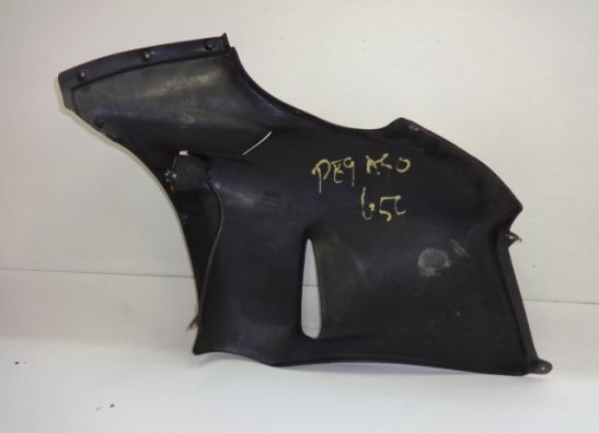 Rechter topkuip Aprilia Pegaso