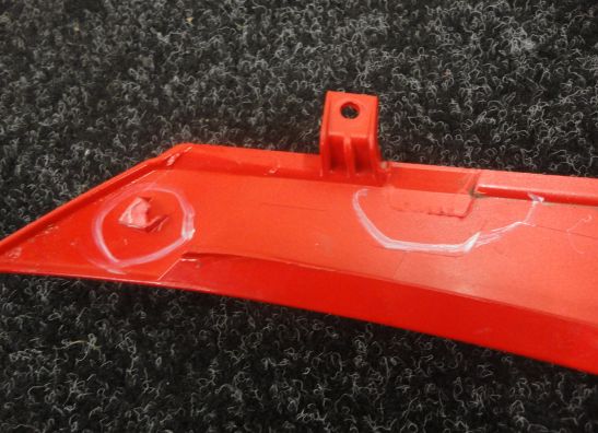 Rechter onderkuip Ducati 939 Supersport