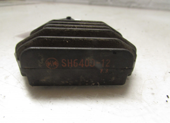 Regler Gleichrichter Yamaha YP 250 Majesty