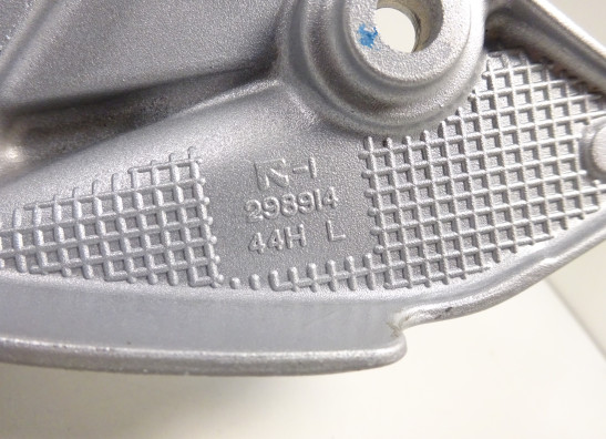 Main step holder left Suzuki SFV 650 Gladius