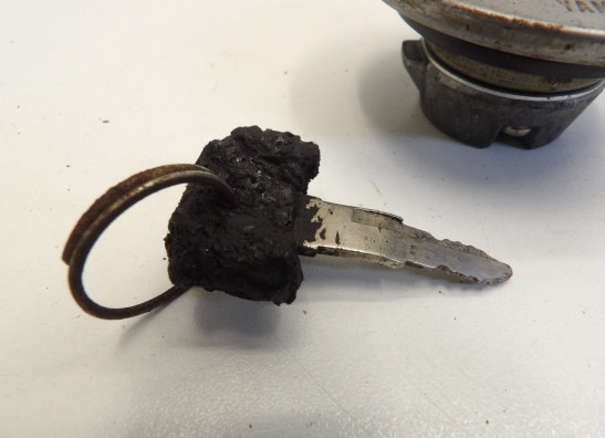 Tankdeckel Yamaha FZR 600