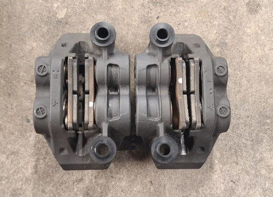 Brake calipers front Yamaha XSR 900