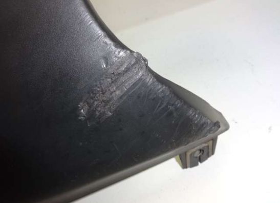 Cowl under Honda VFR 750