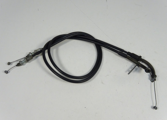Throttle cable Suzuki GSR 600