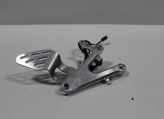 Fussrastetrager vorne rechts Yamaha YZF R6