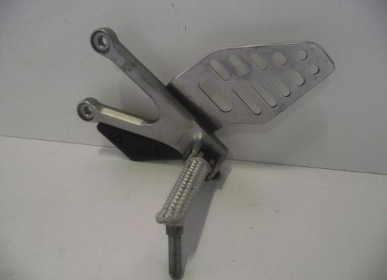 Main step holder left Yamaha YZF R6