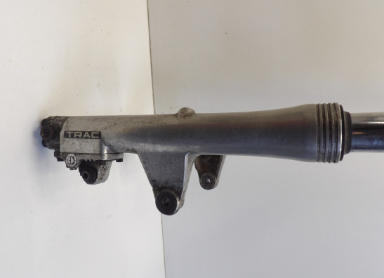 Voorpoot links onder Honda Goldwing GL