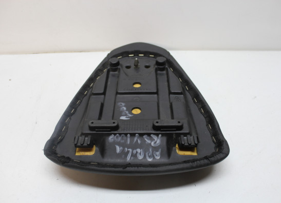 Buddy zadel Aprilia RSV 1000