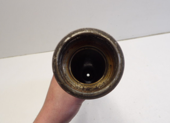 Front pipe bottom right Suzuki VS 700 Intruder