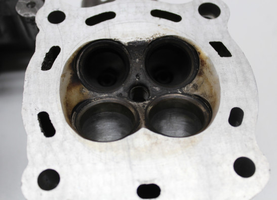 Cilinderkop Honda VFR 750 R - RC30