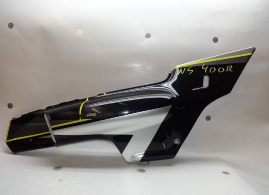Rechter achterkant Honda NSR 400