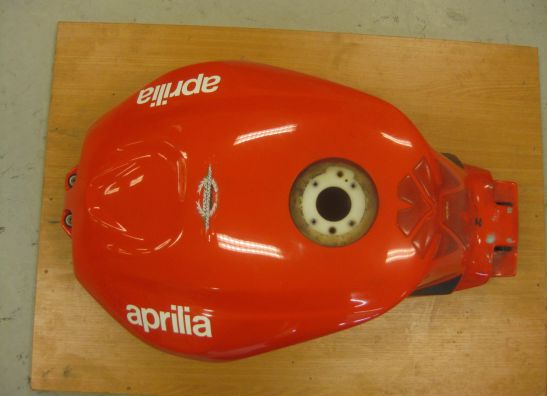 Tank Aprilia RSV 1000