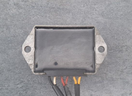 Regler Gleichrichter Ducati Monster 750