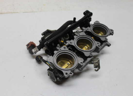 Gasklephuis Triumph Daytona 675 