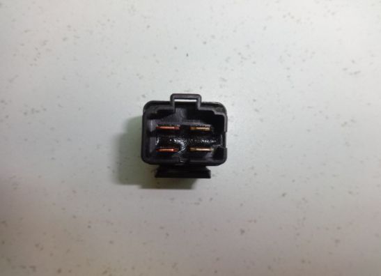 Relay Suzuki GSX R 600