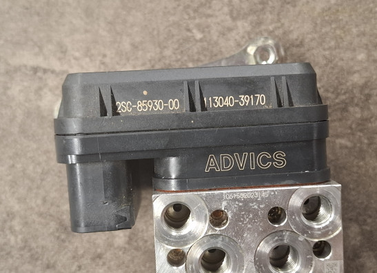 ABS pomp Yamaha Tracer 7