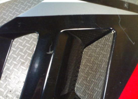 Seitenverkleidung rechts klein Suzuki GSX R 1100