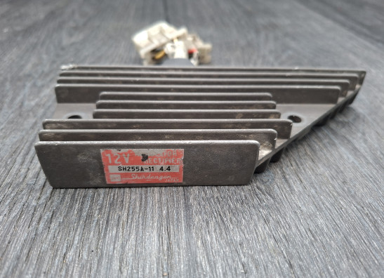 Spanningsregelaar Honda CBX 750 F