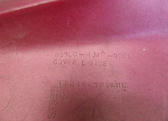 Cowl left small Honda VF 500 