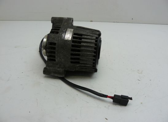 Dynamo Suzuki GSX R 750