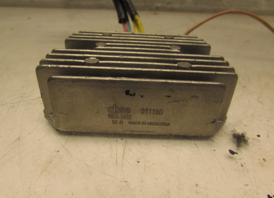 Spanningsregelaar Aprilia Pegaso