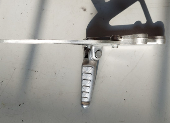 Footrest right Aprilia RSV 1000