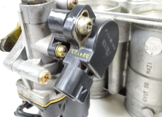 Gasklephuis Yamaha YZF R1