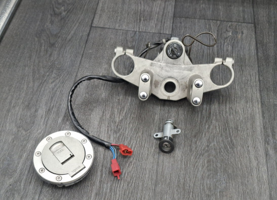 Slotenset Yamaha TDM