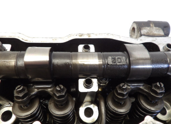 Cylinder head Kawasaki GPZ 900