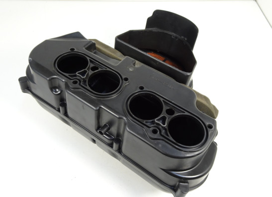 Air cleaner case Yamaha FZ1