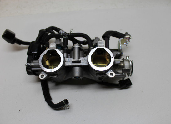 Gasklephuis Yamaha Tenere 700