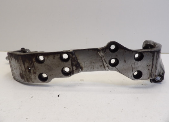 Fussrastentrager Suzuki VS 700 Intruder