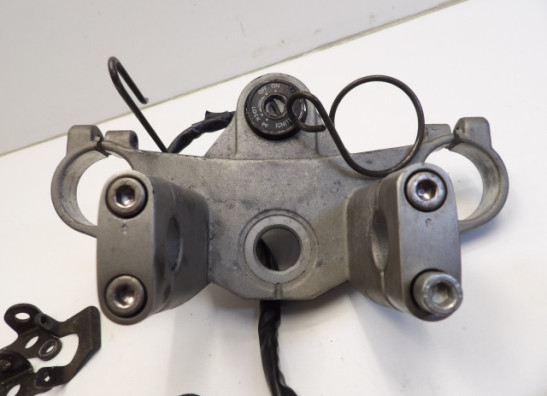 Slotenset Yamaha TDM