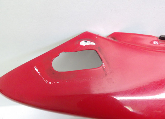 Rechter achterkant Yamaha SZR 660