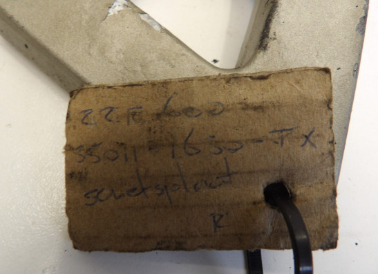 Pillion step left  Kawasaki ZZR 600