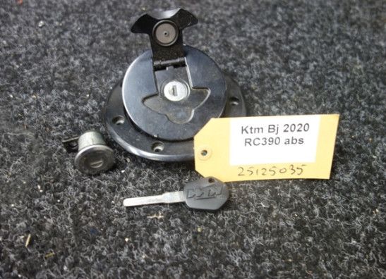 Fuel filler cap KTM RC 390