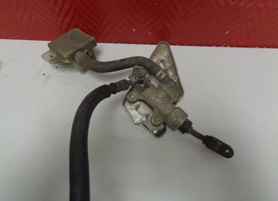 Bremszylinder hinten Suzuki GSX R 750