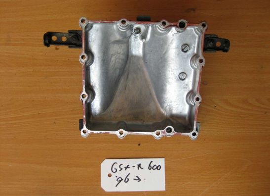 Olwanne Suzuki GSX R 600