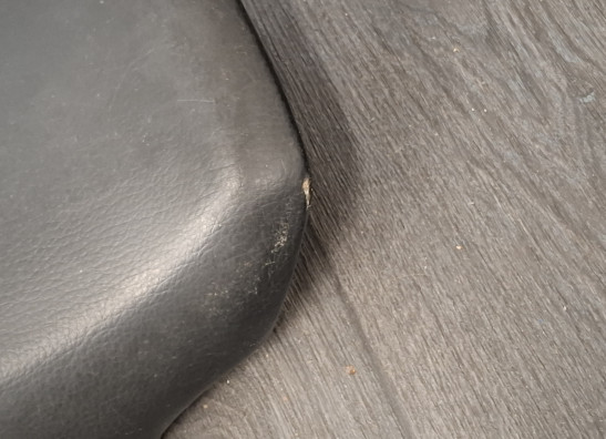 Zadel Honda VF 700  750 S Sabre