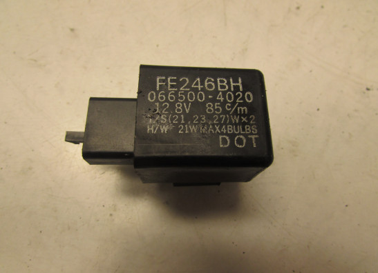 Relay Kawasaki ER 5