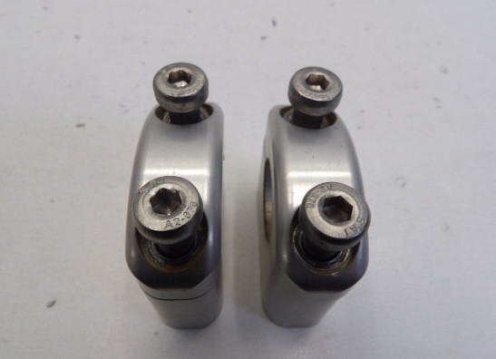 Steer Ducati Monster S4