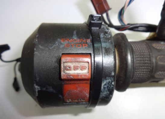 Handlebar switch assy right Honda CBX 650 E