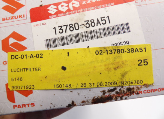 Air cleaner Suzuki VS 700 Intruder