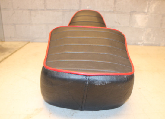Zadel Kawasaki CSR 305 LTD