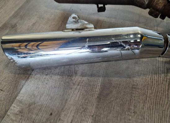 Uitlaat Honda VF 700  750 C Magna