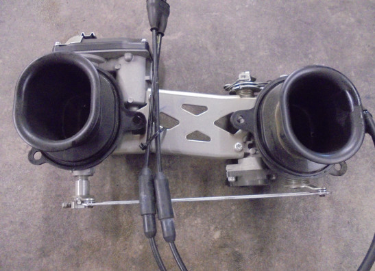 Gasklephuis Ducati Diavel